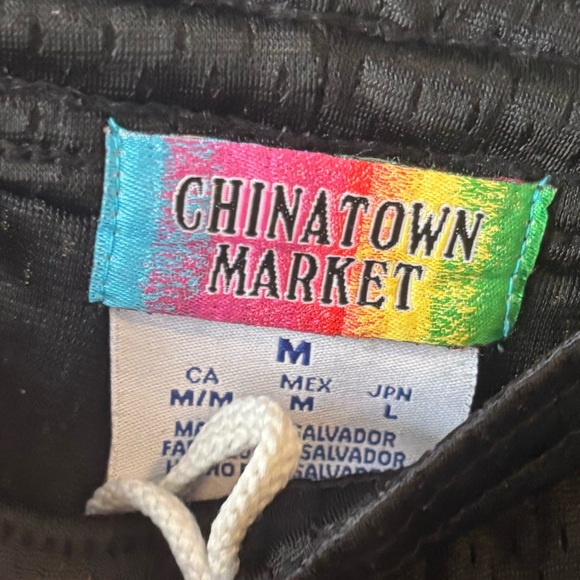 Chinatown market basketball shorts Medium - Picture 4 of 4